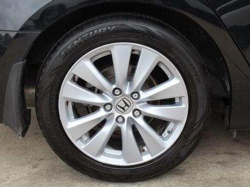 Used 2011 Honda Accord EX image 12