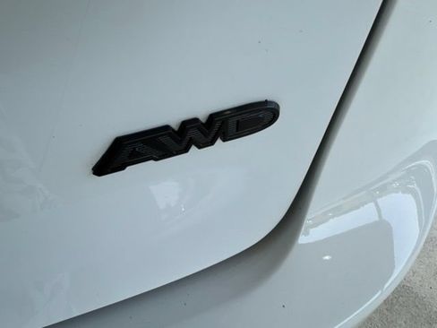 Used 2020 Chrysler Pacifica Touring-L w/ Advanced Safetytec Group AWD/4WD image 32