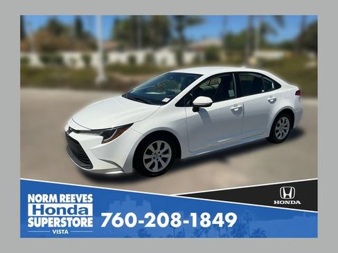Used 2024 Toyota Corolla LE FWD image 1