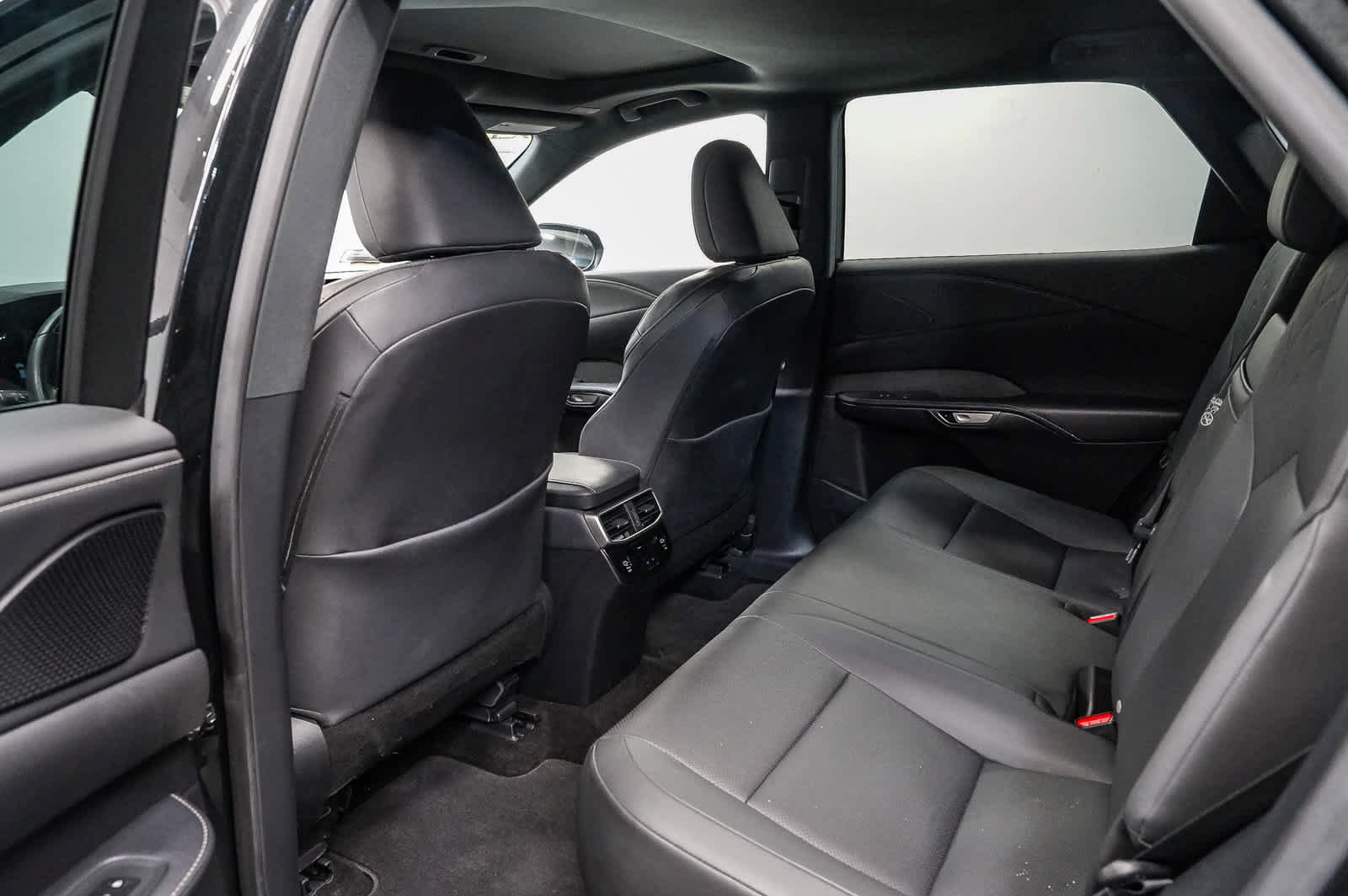 Used 2024 Lexus RX 350 Premium w/ Accessory Package (Z1) FWD image 19