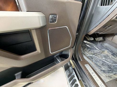 Used 2020 Ford F350 King Ranch w/ Chrome Package image 28