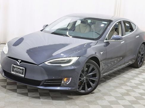 Used 2019 Tesla Model S AWD image 5