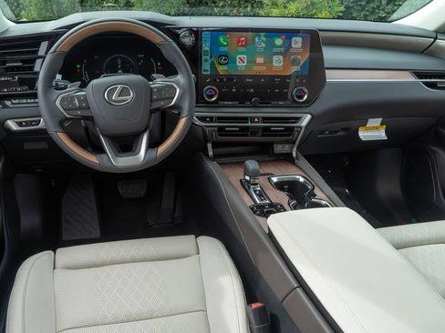 New 2026 Lexus RX 350 FWD image 12
