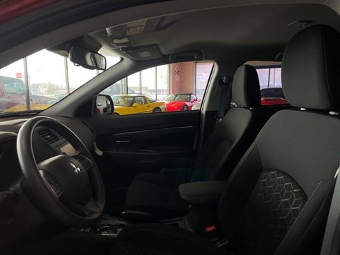 Used 2024 Mitsubishi Outlander Sport ES image 16