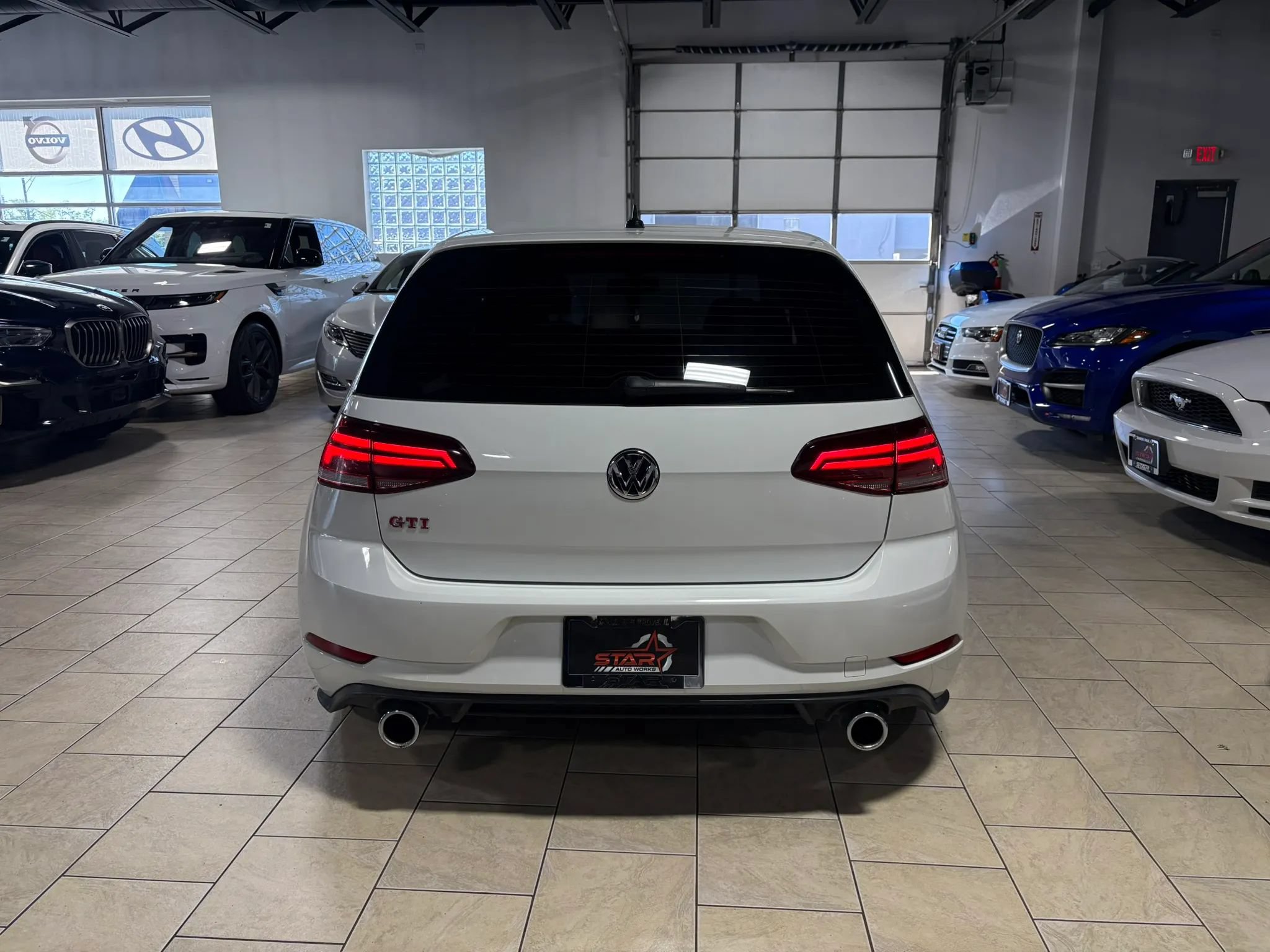 Used 2019 Volkswagen GTI S FWD image 14