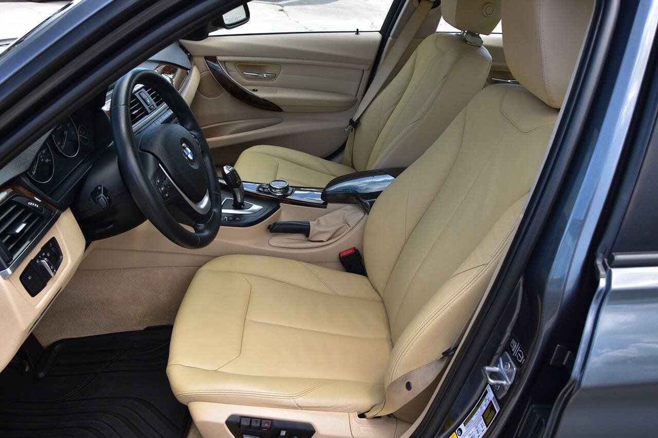 Used 2014 BMW 328i Sedan RWD image 9