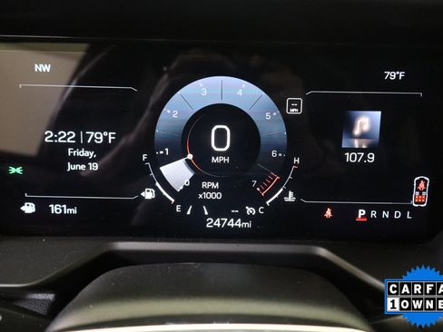 Used 2025 GMC Acadia Elevation FWD image 18