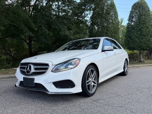 Used 2014 Mercedes-Benz E 350 4MATIC Sedan w/ Premium 1 Package image 7