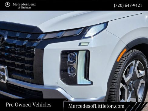 Used 2023 Hyundai Palisade Limited w/ Cargo Package AWD/4WD image 8
