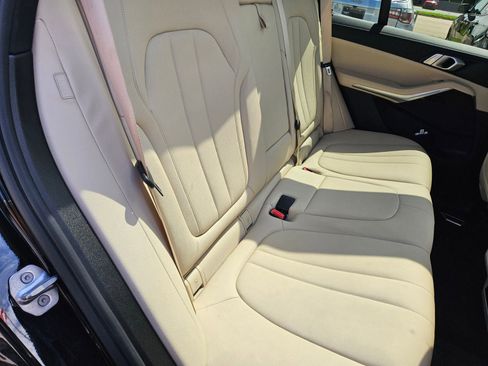 Used 2020 BMW X5 sDrive40i w/ Premium Package RWD image 30