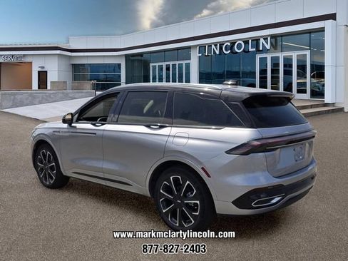 New 2026 Lincoln Nautilus Reserve AWD/4WD image 3