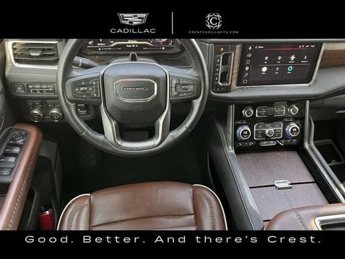 Used 2023 GMC Yukon Denali Ultimate AWD/4WD image 10
