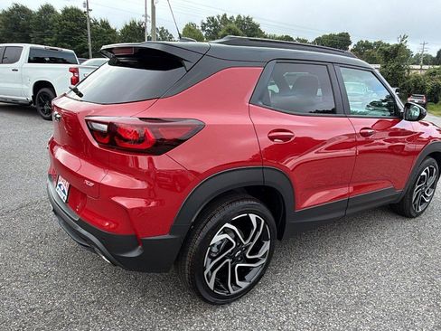 New 2026 Chevrolet TrailBlazer RS w/ Convenience Package FWD image 8