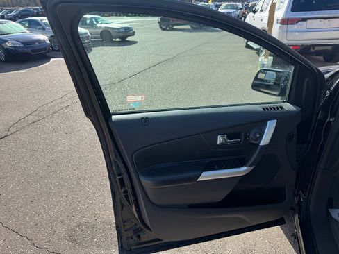 Used 2011 Ford Edge SEL w/ 202A Rapid Spec Order Code image 13