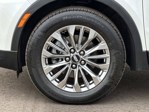 Certified 2024 Cadillac XT4 Premium Luxury AWD/4WD image 8