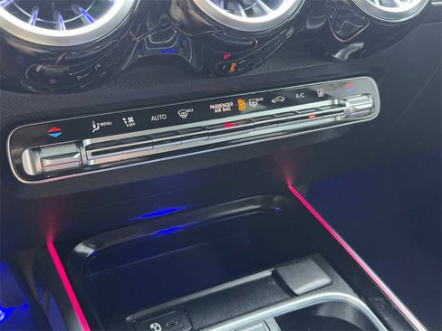 Used 2023 Mercedes-Benz EQB 250+ image 32