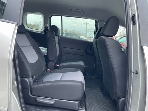 Used 2006 MAZDA MAZDA5 Sport image 12