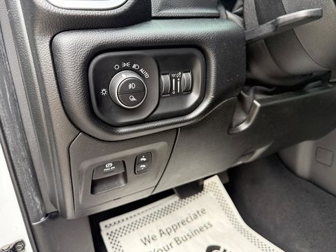 Used 2019 RAM 1500 Big Horn AWD/4WD image 24