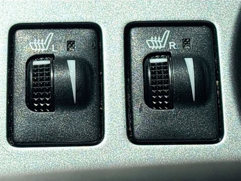 Used 2024 Toyota 4Runner SR5 Premium image 23