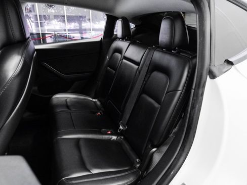Used 2020 Tesla Model Y Performance image 41
