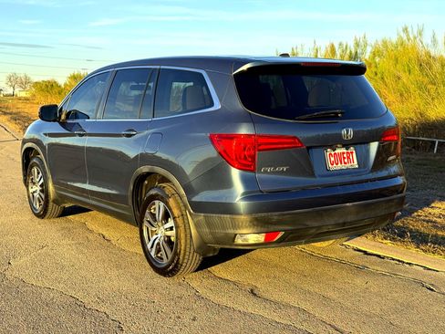 Used 2018 Honda Pilot EX image 9