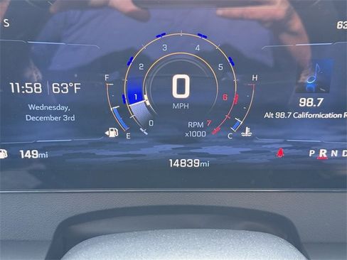 Certified 2025 Chevrolet Traverse LT image 16