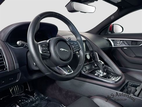 Used 2021 Jaguar F-TYPE R AWD/4WD image 9