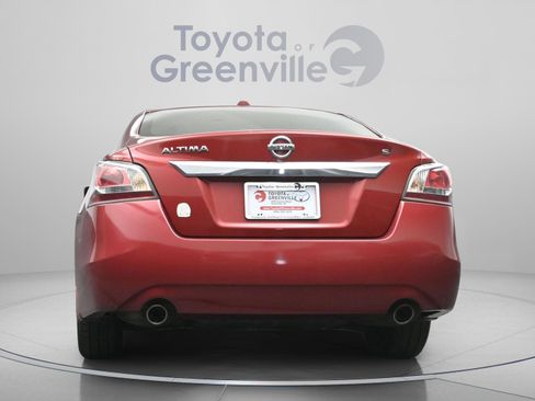 Used 2015 Nissan Altima 2.5 S w/ Power Driver Seat Package FWD image 11