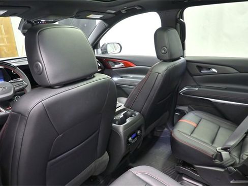 New 2026 Chevrolet Traverse RS w/ LPO, Floor Liner Package image 15