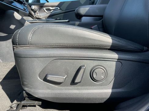 Used 2025 Kia Sportage EX w/ Premium Package image 25