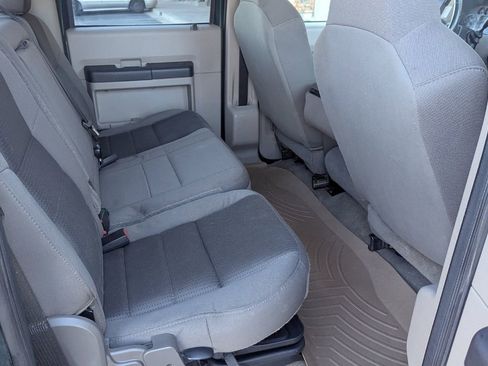 Used 2009 Ford F350 XLT image 16