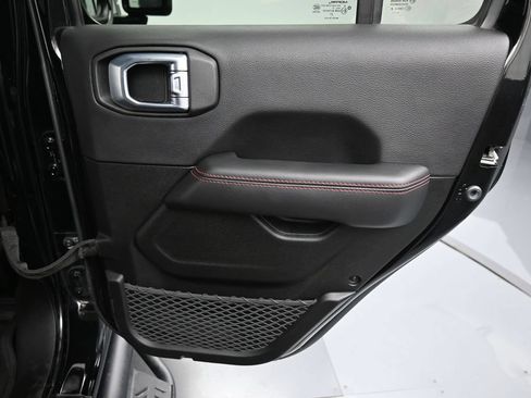 Used 2022 Jeep Wrangler Unlimited Rubicon w/ Steel Bumper Group AWD/4WD image 31