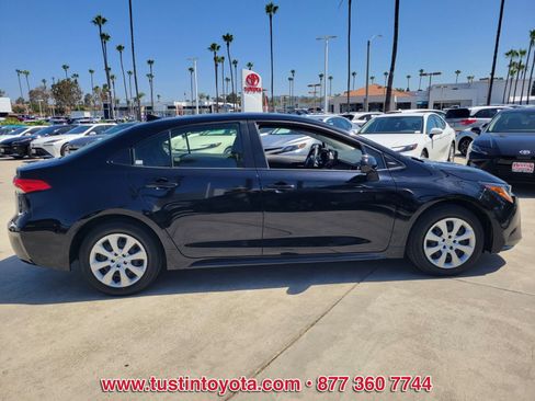 Certified 2024 Toyota Corolla LE FWD image 3