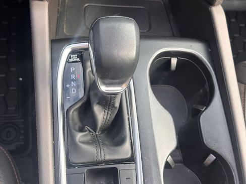 Used 2020 Hyundai Santa Fe Limited image 38