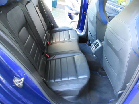 Used 2022 Volkswagen Golf R AWD/4WD image 35