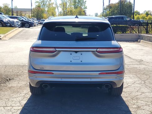 Used 2023 Lincoln Corsair Reserve w/ Equipment Group 201A image 5