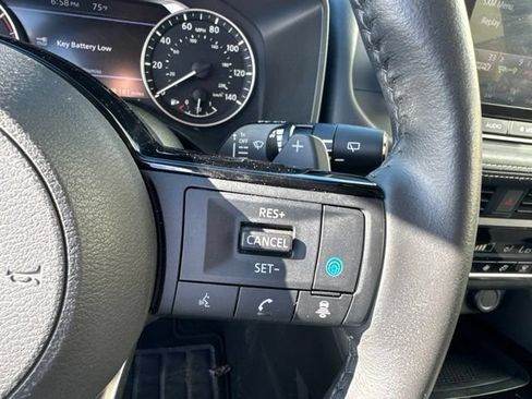 Used 2023 Nissan Rogue SV w/ SV Premium B Package AWD/4WD image 26