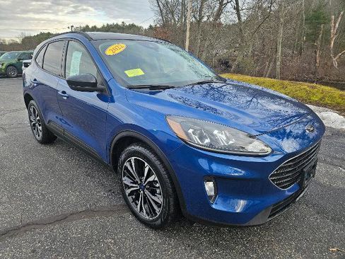 Certified 2022 Ford Escape SEL w/ SEL Stealth AWD Package image 3