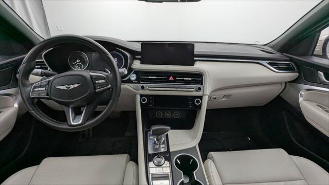Used 2025 Genesis G70 2.5T RWD image 24