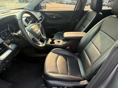 Used 2024 GMC Terrain SLT AWD/4WD image 29