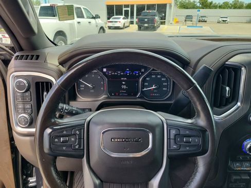 Used 2021 GMC Sierra 1500 Denali w/ Denali Ultimate Package AWD/4WD image 20