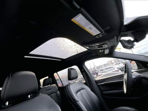 Used 2024 Jeep Grand Cherokee L Limited w/ Luxury Tech Group II image 21