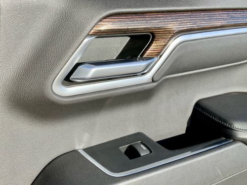 Used 2023 GMC Sierra 1500 Elevation image 50