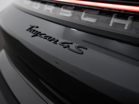 Certified 2021 Porsche Taycan 4S AWD/4WD image 26