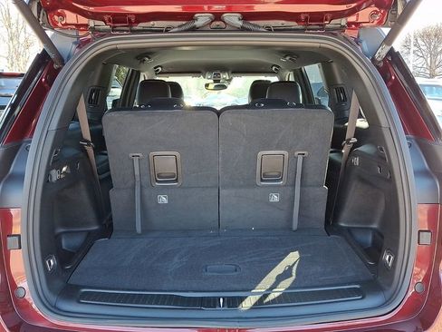 Used 2023 Jeep Grand Cherokee L Altitude image 30