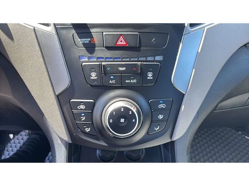 Used 2017 Hyundai Santa Fe Sport AWD/4WD image 16
