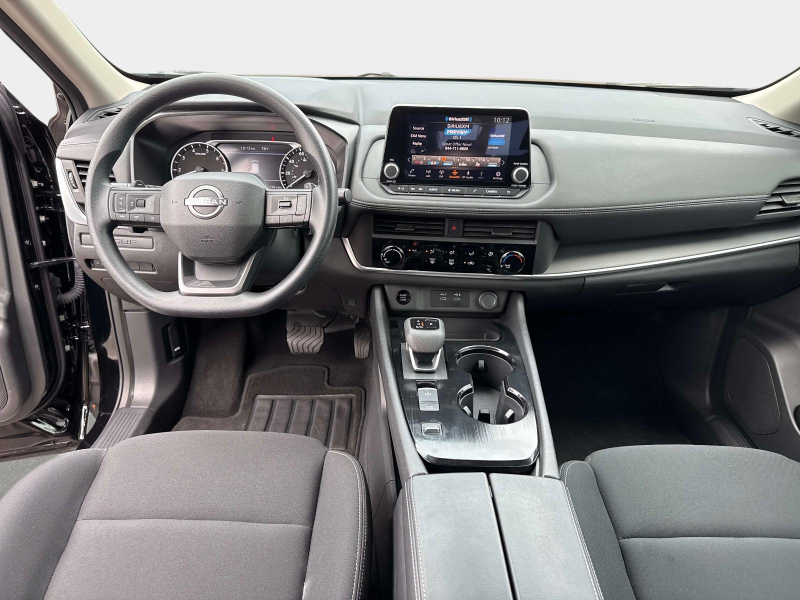 Used 2026 Nissan Rogue S FWD image 17