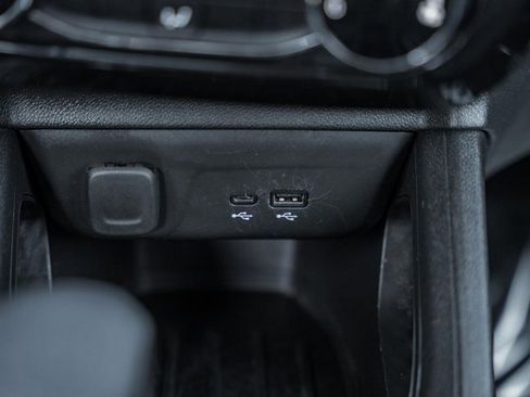 Used 2024 Chevrolet TrailBlazer LT image 23