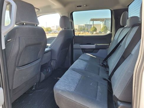 Used 2022 Ford F150 XLT w/ Trailer Tow Package image 12
