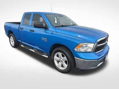 Used 2024 RAM 1500 Classic SLT AWD/4WD image 8